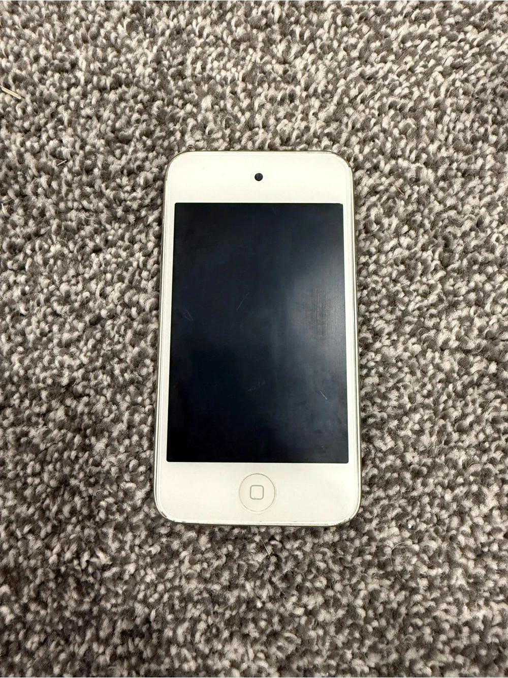 Apple iPod Touch 4th Generation 8GB in White